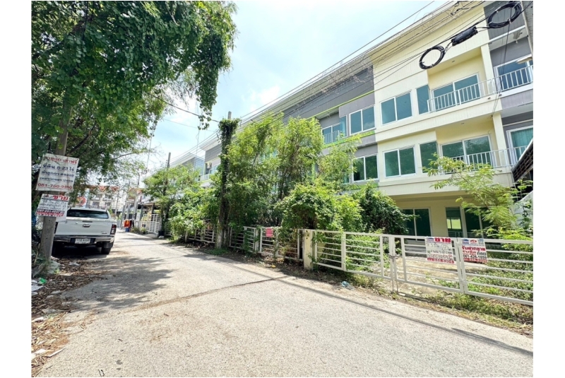 LINE_ALBUM_Interhome_250111_2