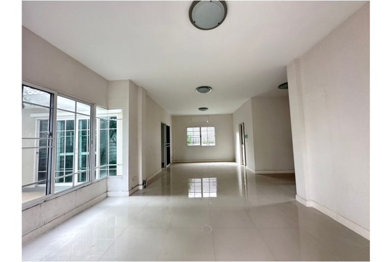 LINE_ALBUM_Interhome_250111_131